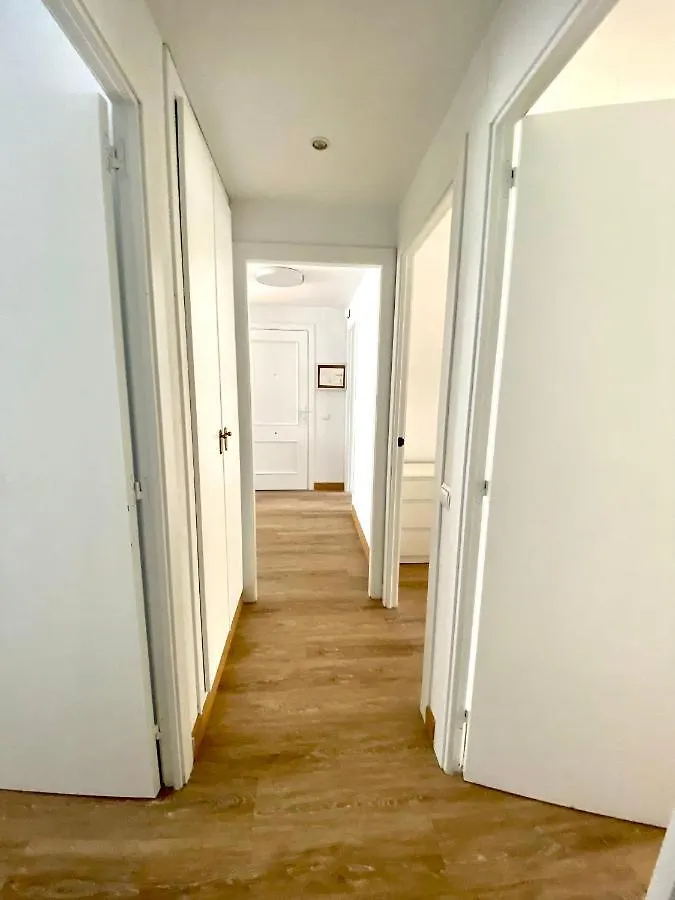 Apartamento Con 3 Habitaciones, Terraza Y Jardin Comunitario Con Piscina En Sant Antoni De Calonge 0*,  España